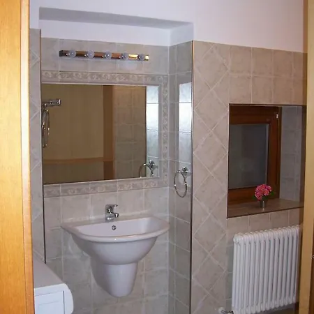 Contrada Vecchia Apartman Varenna